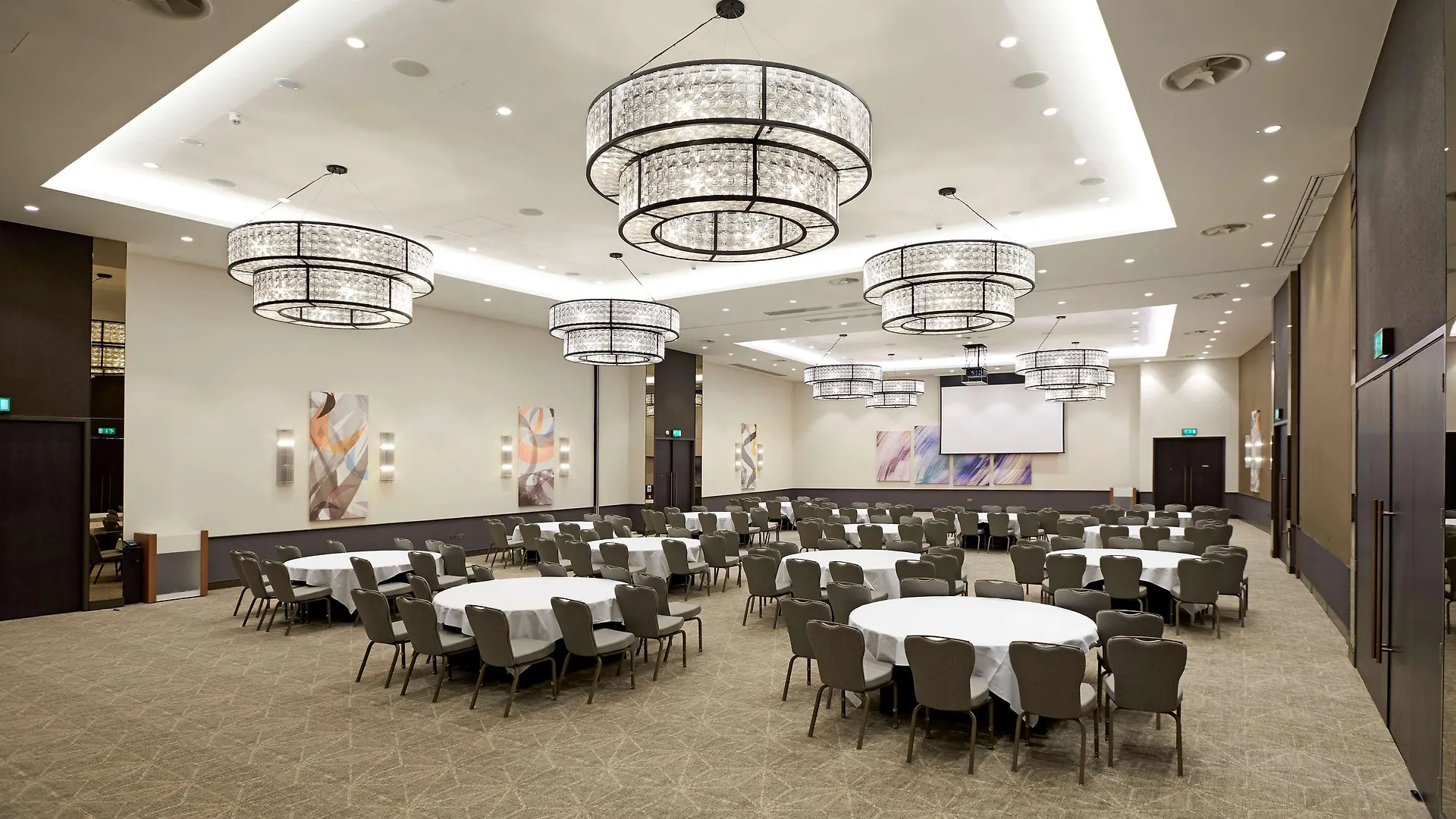 Hilton Southampton - Utilita Bowl Hotel Hedge End 4*,