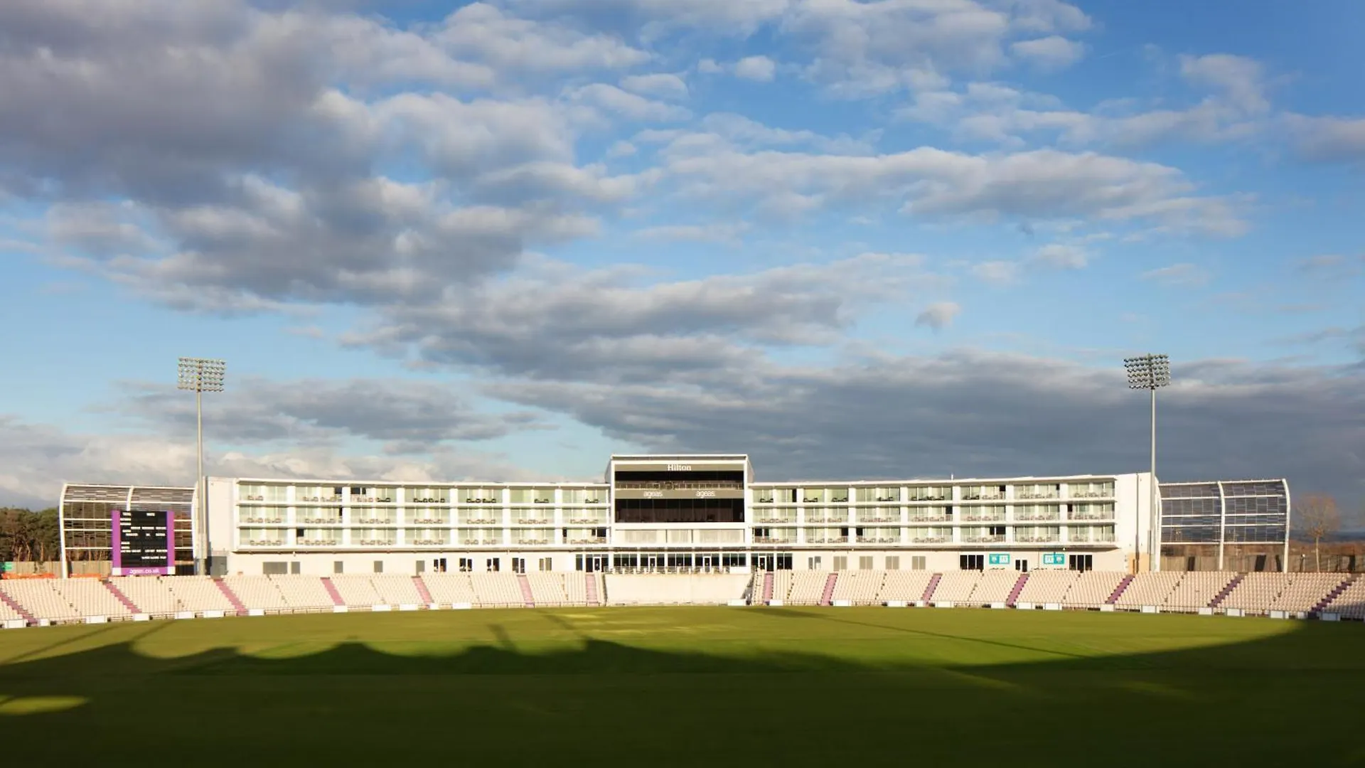 Hilton Southampton - Utilita Bowl Hotel Hedge End Resort