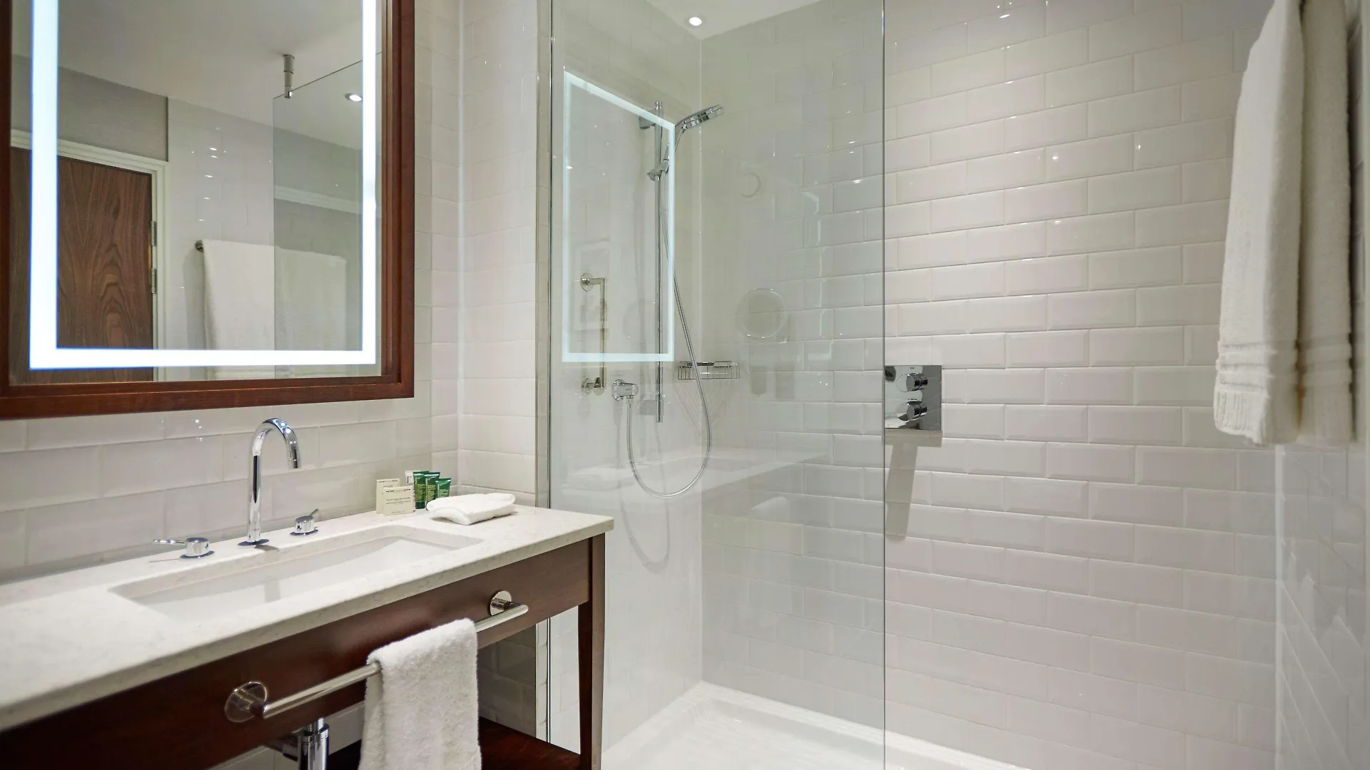Hilton Southampton - Utilita Bowl Hotel Hedge End